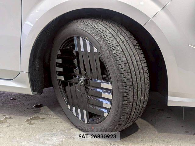 Nissan AURA 2025-06 6302749-25