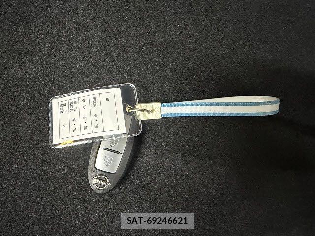 Nissan AURA 2021-10 6495098-17