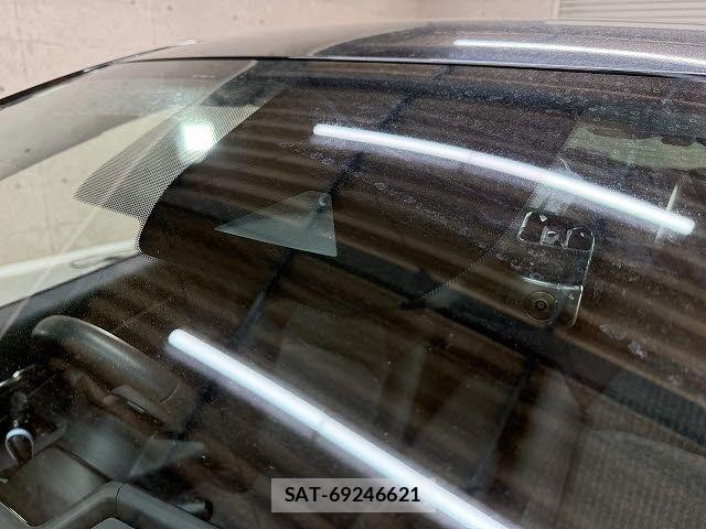 Nissan AURA 2021-10 6495098-19
