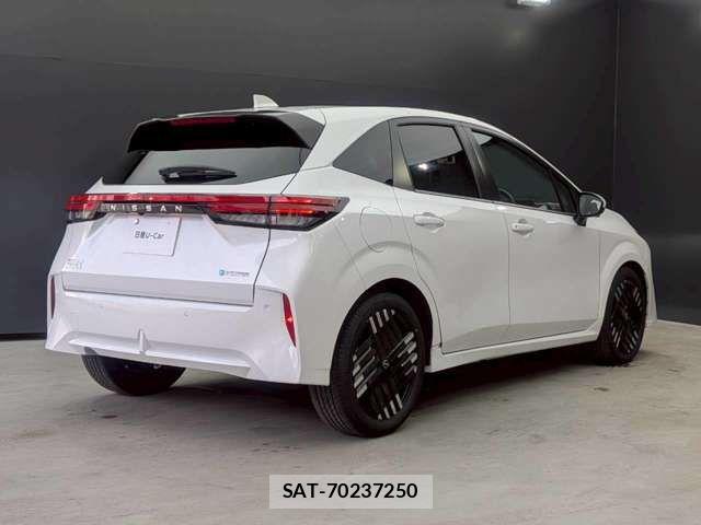 Nissan AURA 2025-01 6610660-2