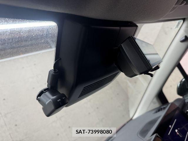 Nissan AURA 2021-09 6610672-18