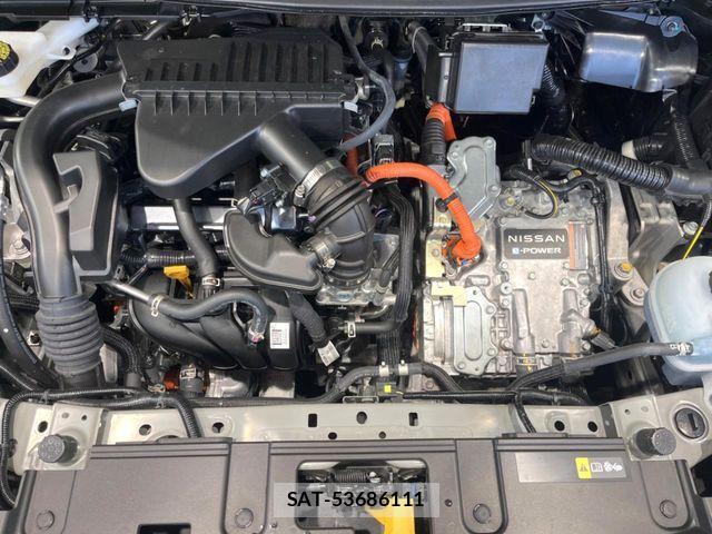 Nissan AURA 2023-06 6670402-17
