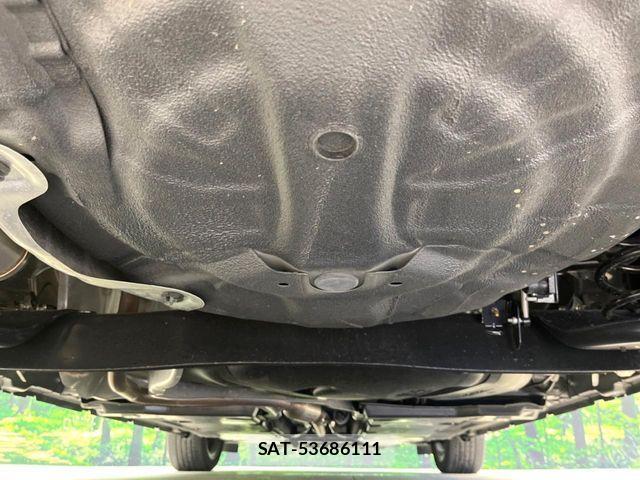 Nissan AURA 2023-06 6670402-18