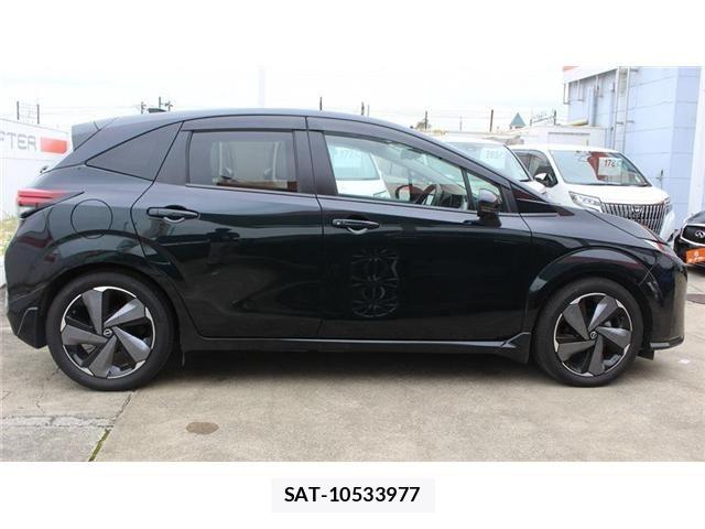 Nissan AURA 2024-01 6670411-14