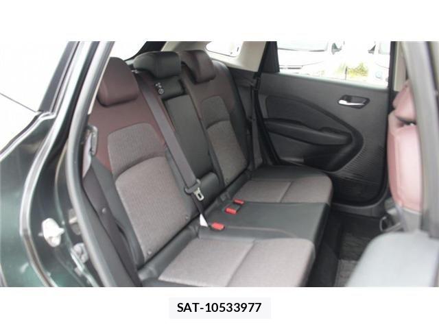 Nissan AURA 2024-01 6670411-28