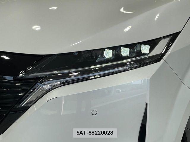 Nissan AURA 2023-04 6670399-11