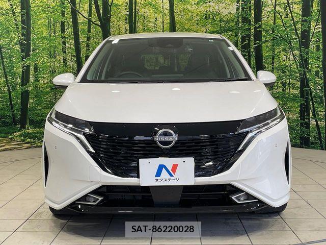 Nissan AURA 2023-04 6670399-13