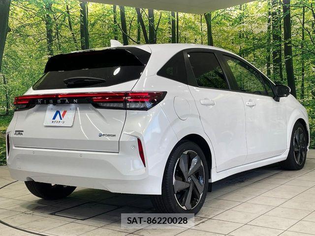 Nissan AURA 2023-04 6670399-16