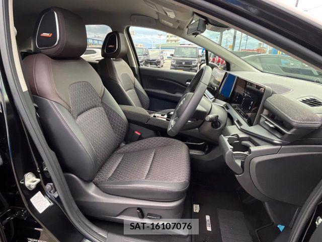 Nissan AURA 2025-01 6670392-8