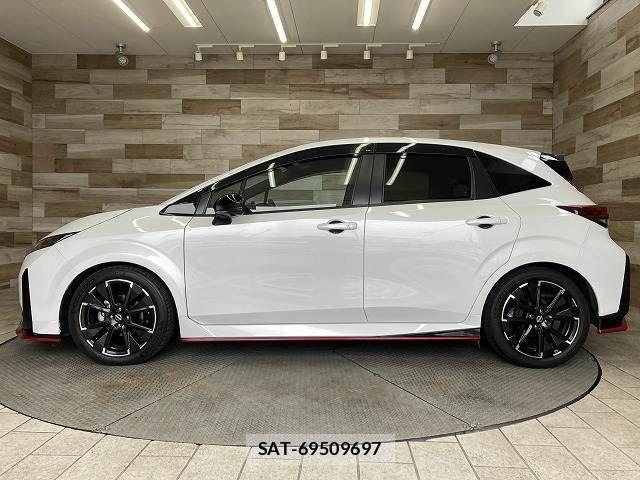 Nissan AURA 2022-07 6670383-15