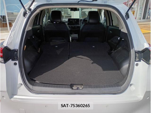 Nissan AURA 2023-03 6670412-15
