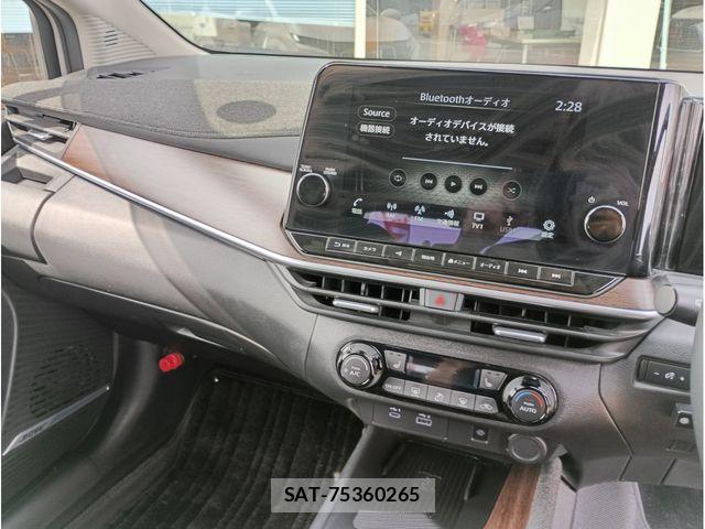 Nissan AURA 2023-03 6670412-6