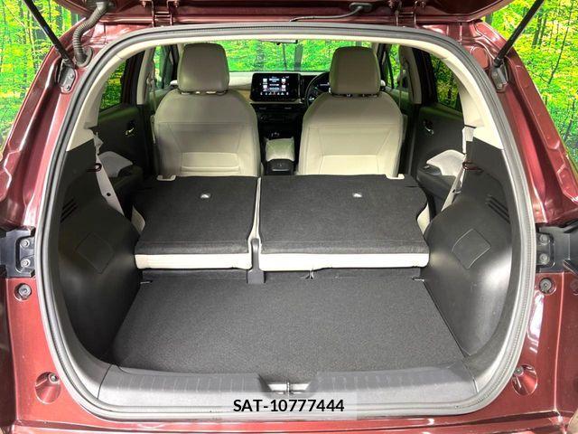 Nissan AURA 2021-11 6675058-9