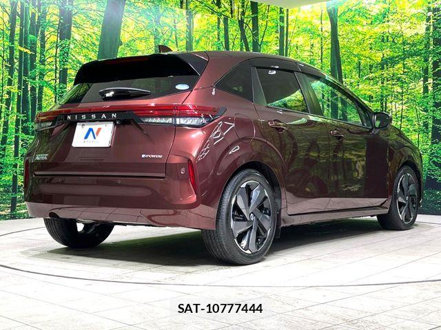 Nissan AURA 2021-11 6675058-16