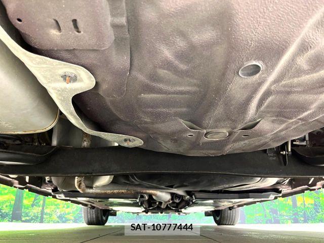 Nissan AURA 2021-11 6675058-18