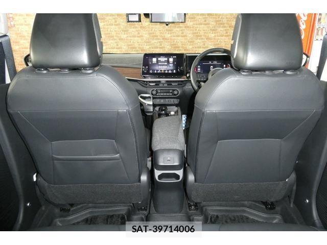 Nissan AURA 2022-08 6675050-14