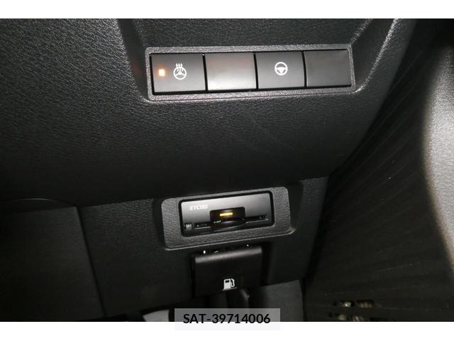Nissan AURA 2022-08 6675050-28