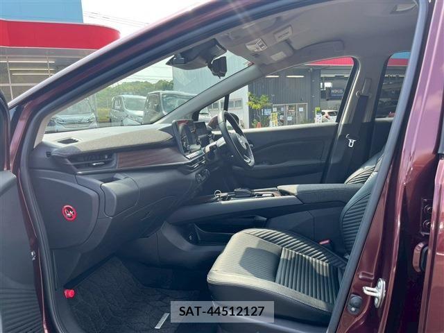 Nissan AURA 2022-01 6683690-11