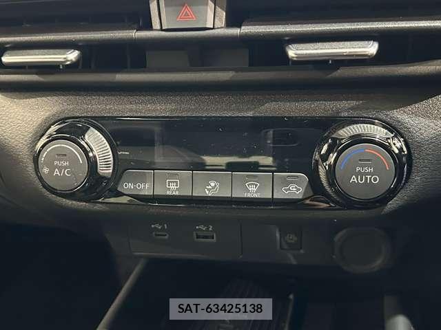 Nissan AURA 2023-03 6690919-24