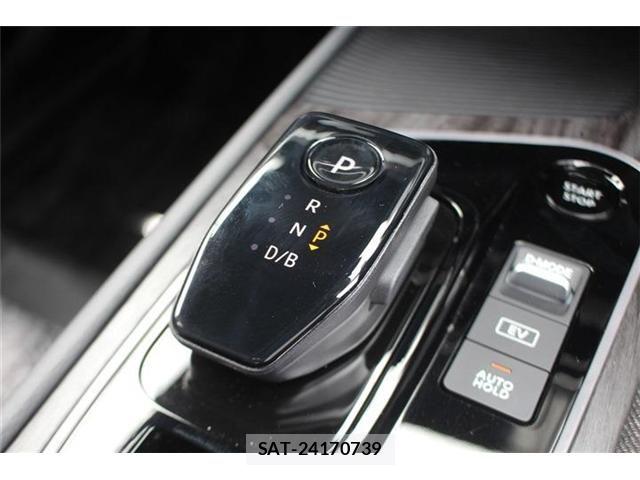 Nissan AURA 2025-07 6690918-8
