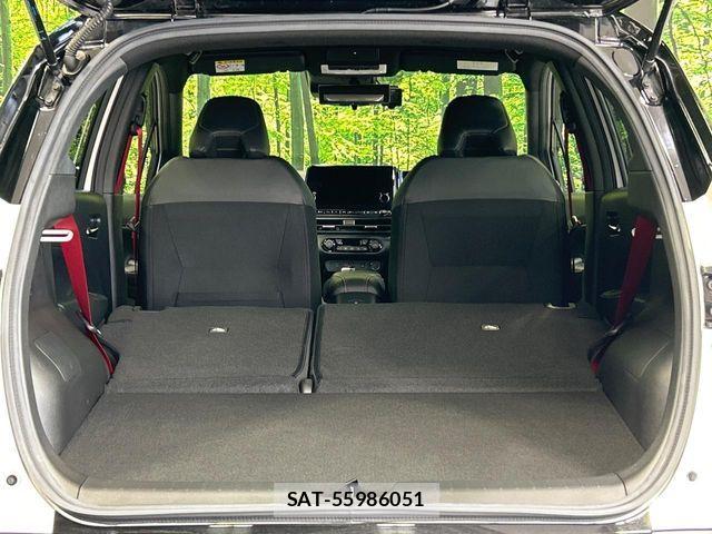 Nissan AURA 2022-03 6715688-9