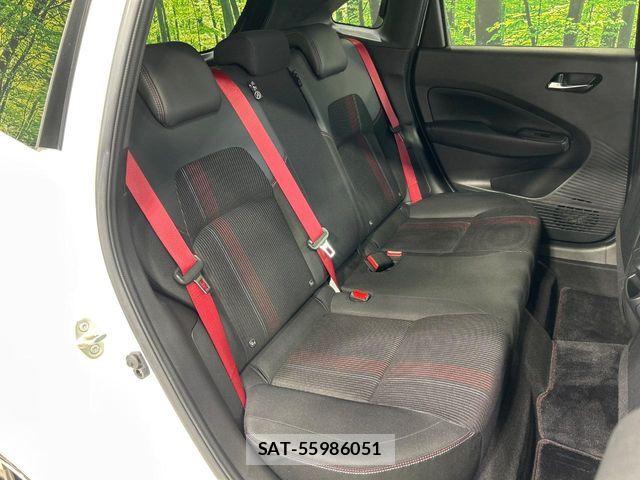 Nissan AURA 2022-03 6715688-8