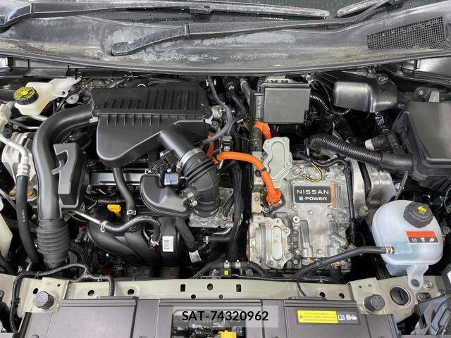 Nissan AURA 2022-04 6715693-17