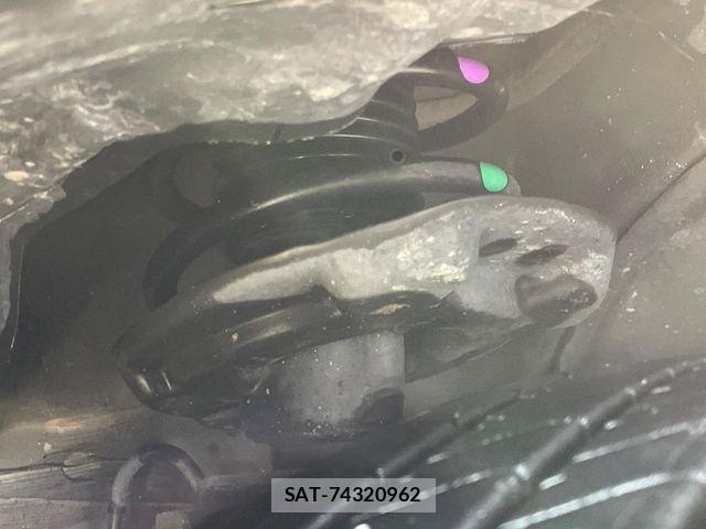 Nissan AURA 2022-04 6715693-19