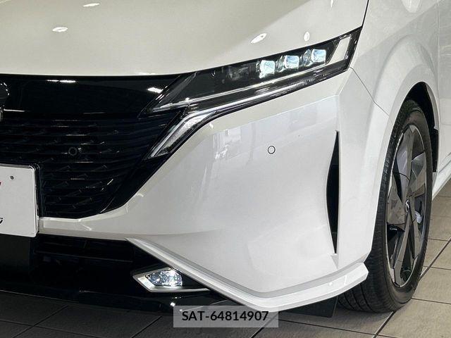 Nissan AURA 2023-10 6750926-11