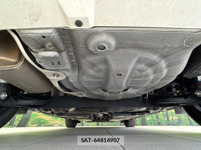 Nissan AURA 2023-10 6750926-18