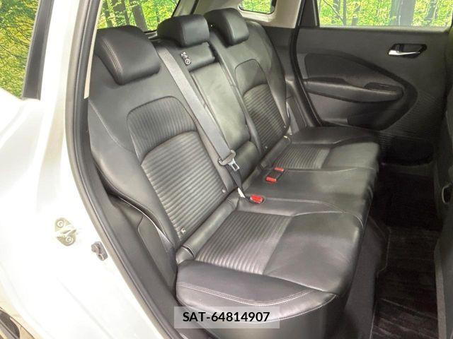 Nissan AURA 2023-10 6750926-8
