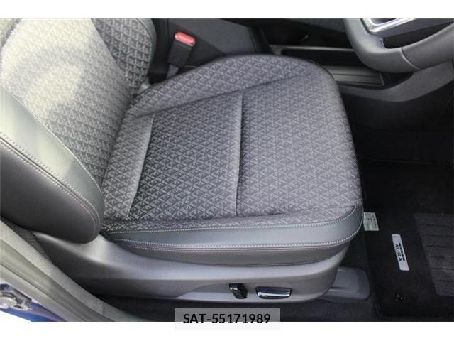 Nissan AURA 2024-12 6750917-29