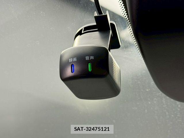Nissan AURA 2022-02 6750911-6