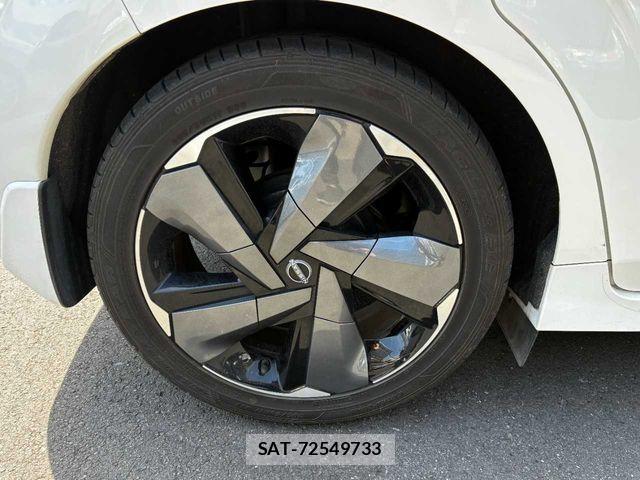 Nissan AURA 2021-11 6750925-28