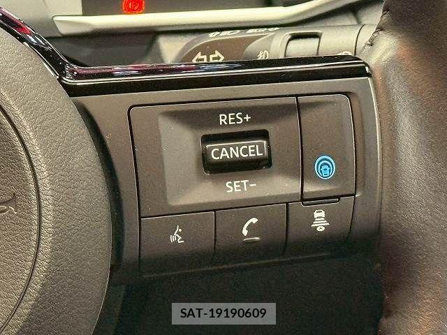 Nissan AURA 2024-10 6813867-7