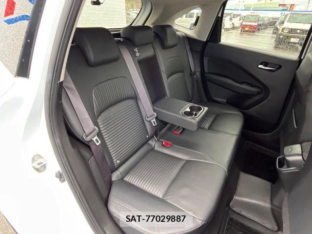 Nissan AURA 2023-08 6813891-9