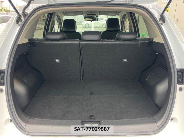 Nissan AURA 2023-08 6813891-10