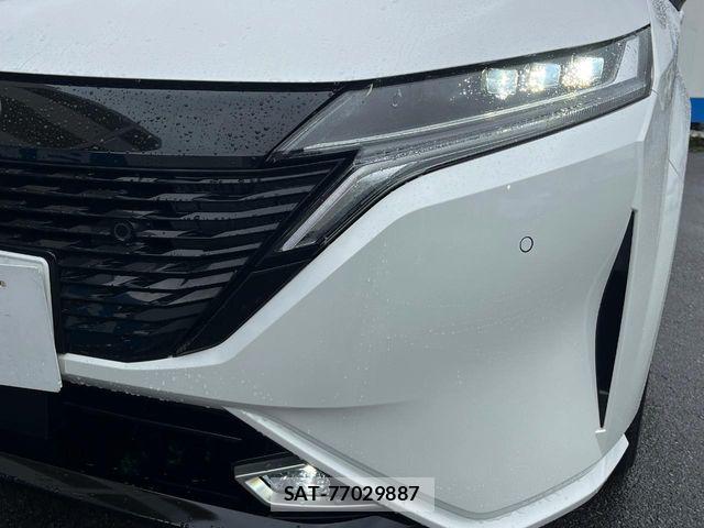 Nissan AURA 2023-08 6813891-13