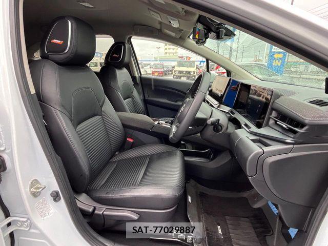 Nissan AURA 2023-08 6813891-8