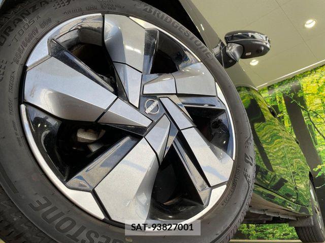 Nissan AURA 2021-11 6813895-12