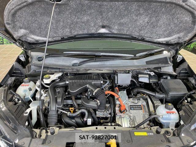 Nissan AURA 2021-11 6813895-17
