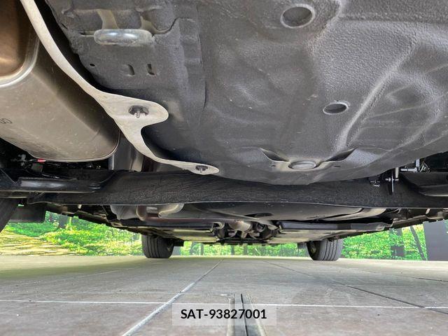 Nissan AURA 2021-11 6813895-18