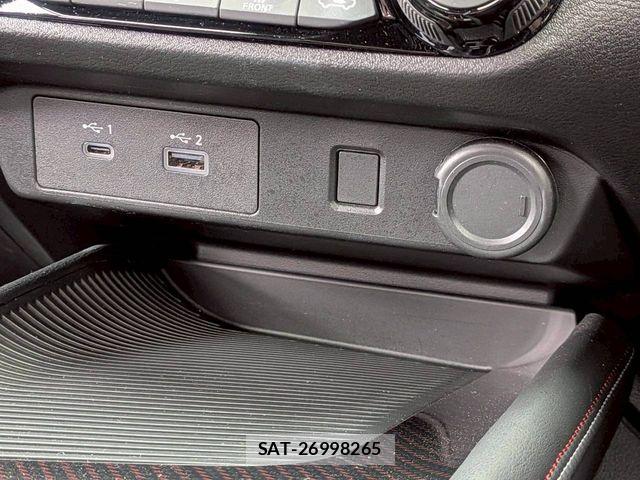 Nissan AURA 2023-07 6813868-18