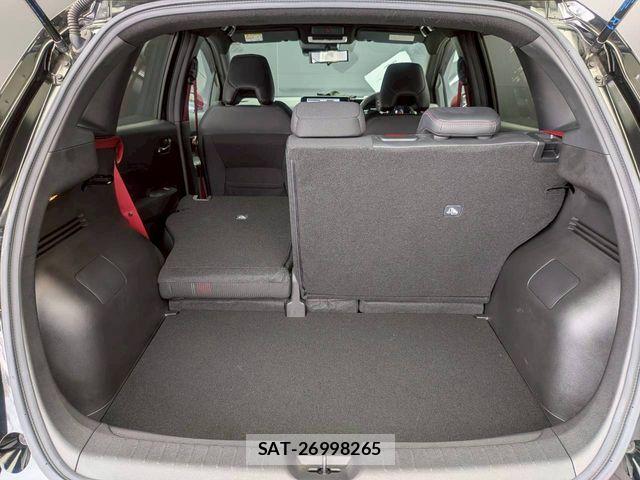 Nissan AURA 2023-07 6813868-25