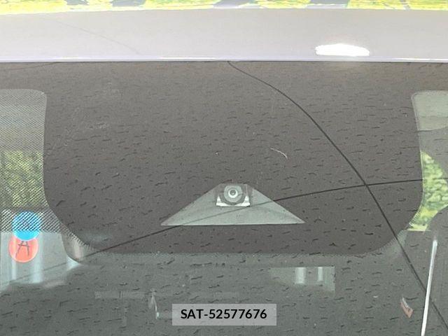 Nissan AURA 2024-12 6813863-2