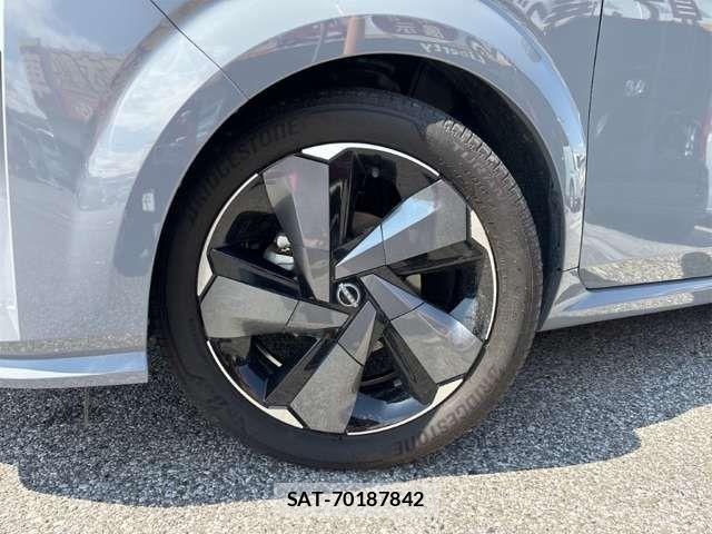 Nissan AURA 2024-05 6902360-16