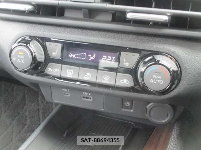 Nissan AURA 2023-03 6902364-11