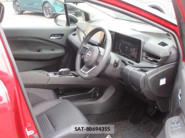 Nissan AURA 2023-03 6902364-18