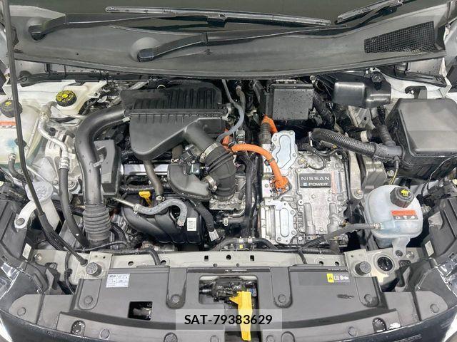 Nissan AURA 2023-03 6902372-17