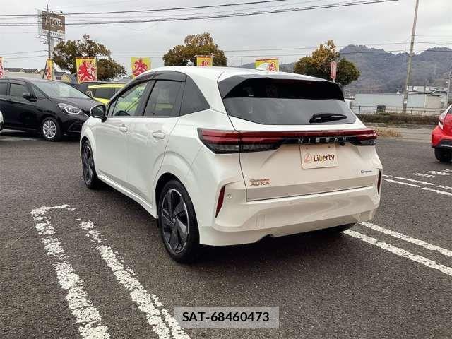 Nissan AURA 2022-04 6902365-10